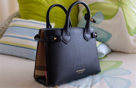 burberry small banner bag black